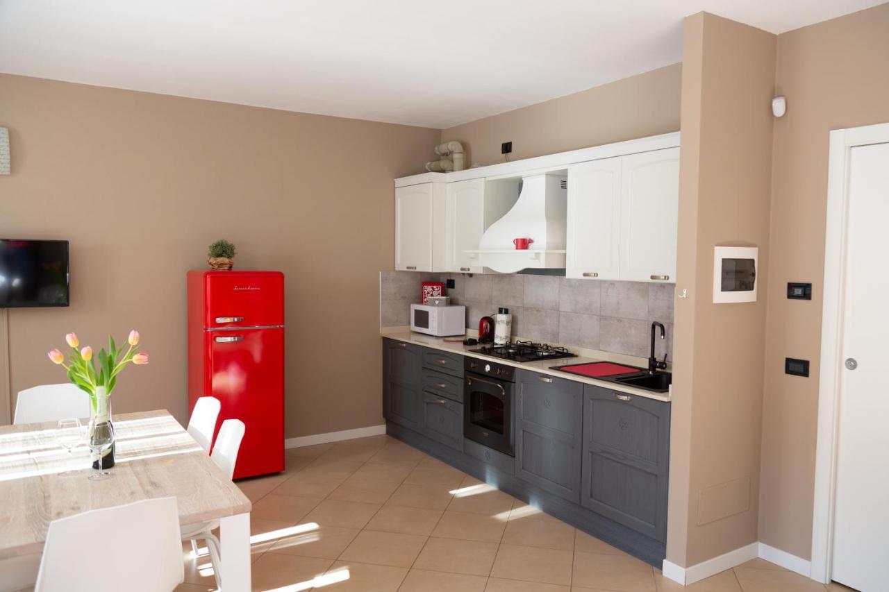 Bellagio Love Apartment Pool Near Lake Free Parking Exterior foto