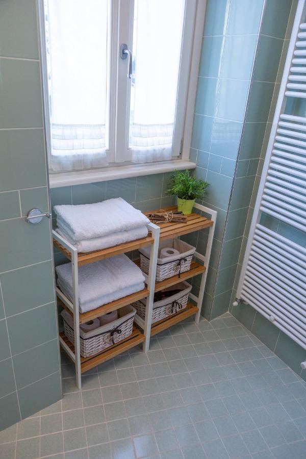 Bellagio Love Apartment Pool Near Lake Free Parking Exterior foto